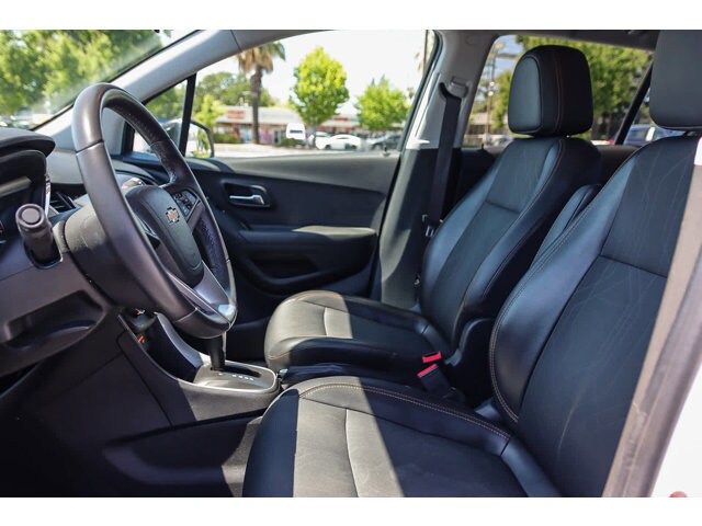 2018 Chevrolet Trax LT 16