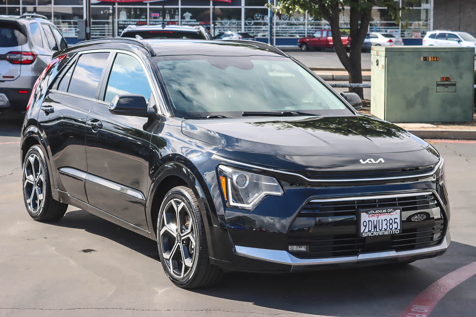 2023 Kia Niro EX Touring photo 3