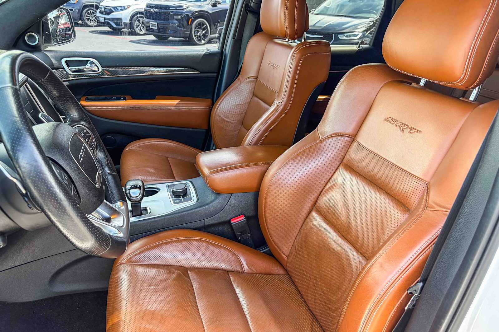 Thumbnail: 2015 Jeep Grand Cherokee - 16