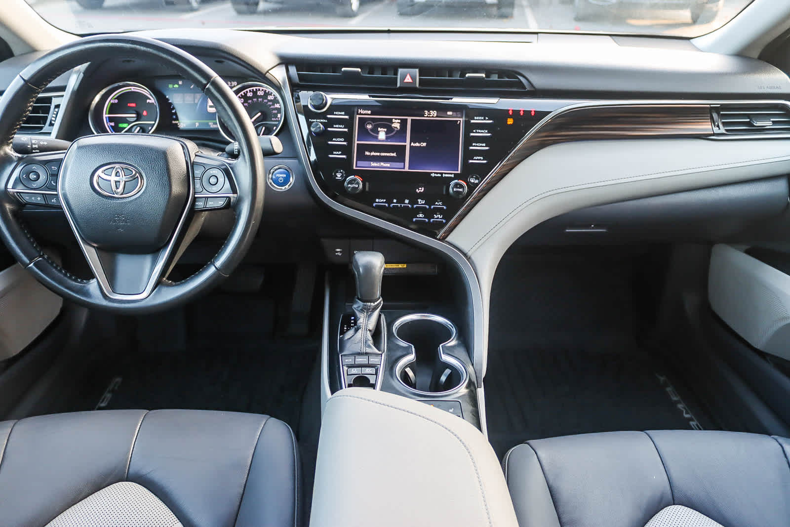 Thumbnail: 2019 Toyota Camry - 11