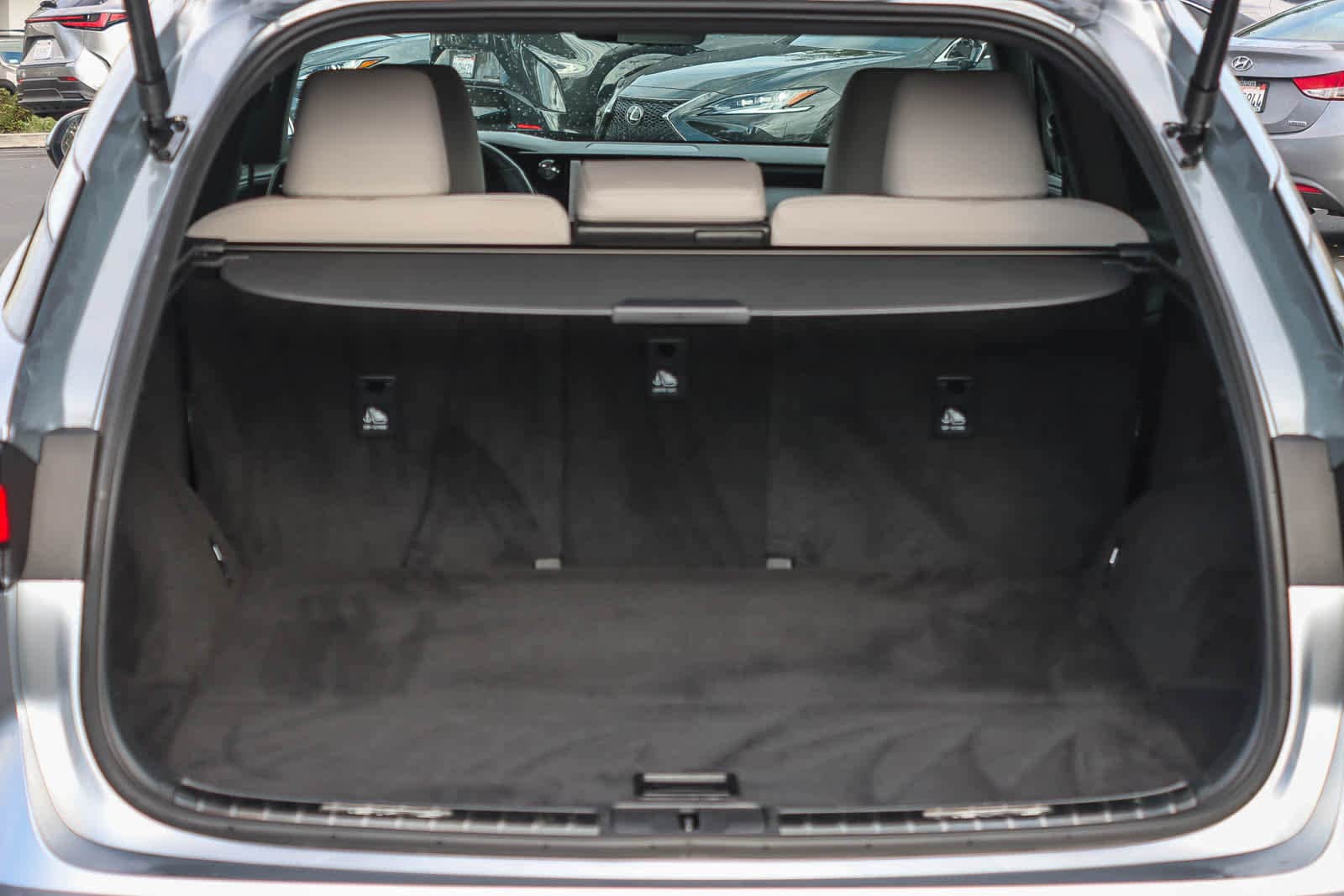 Thumbnail: 2024 Lexus RX - 26