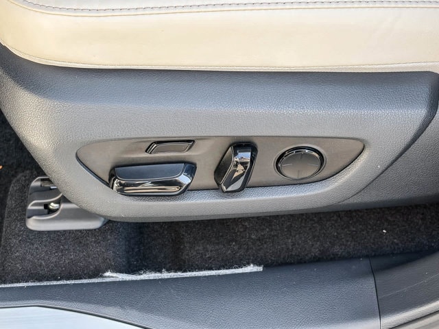 Thumbnail: 2026 Lexus RX - 31