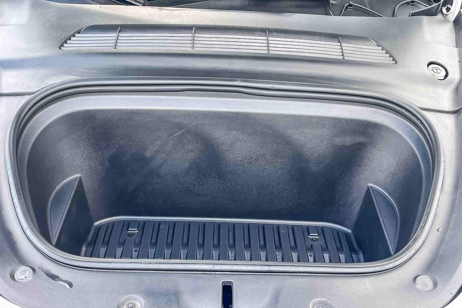 Thumbnail: 2023 Tesla Model Y - 25