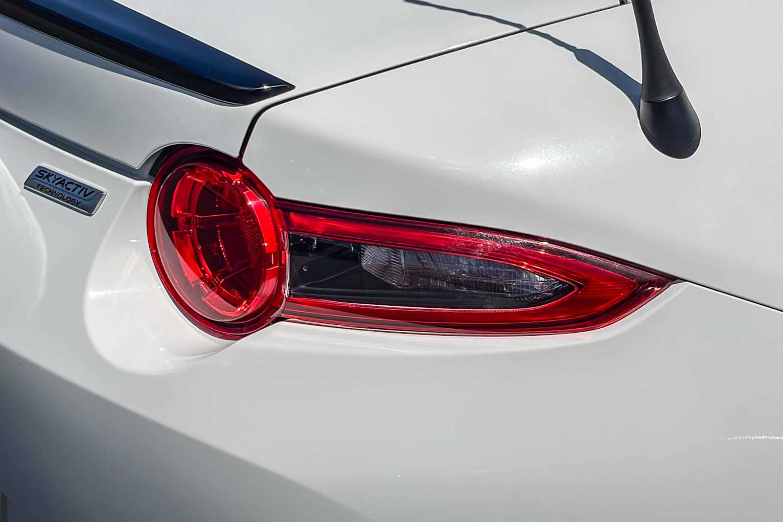 2019 Mazda Mazda MX-5 Miata RF Club photo 3