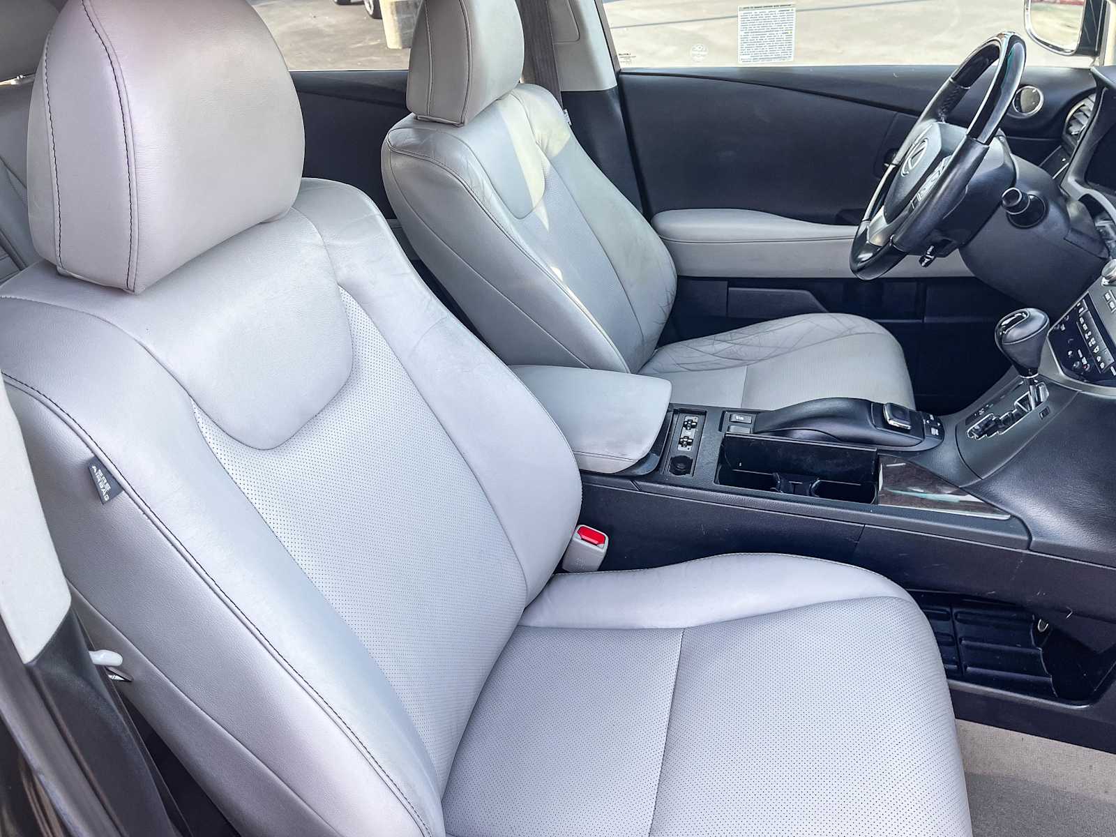 Thumbnail: 2015 Lexus RX - 16