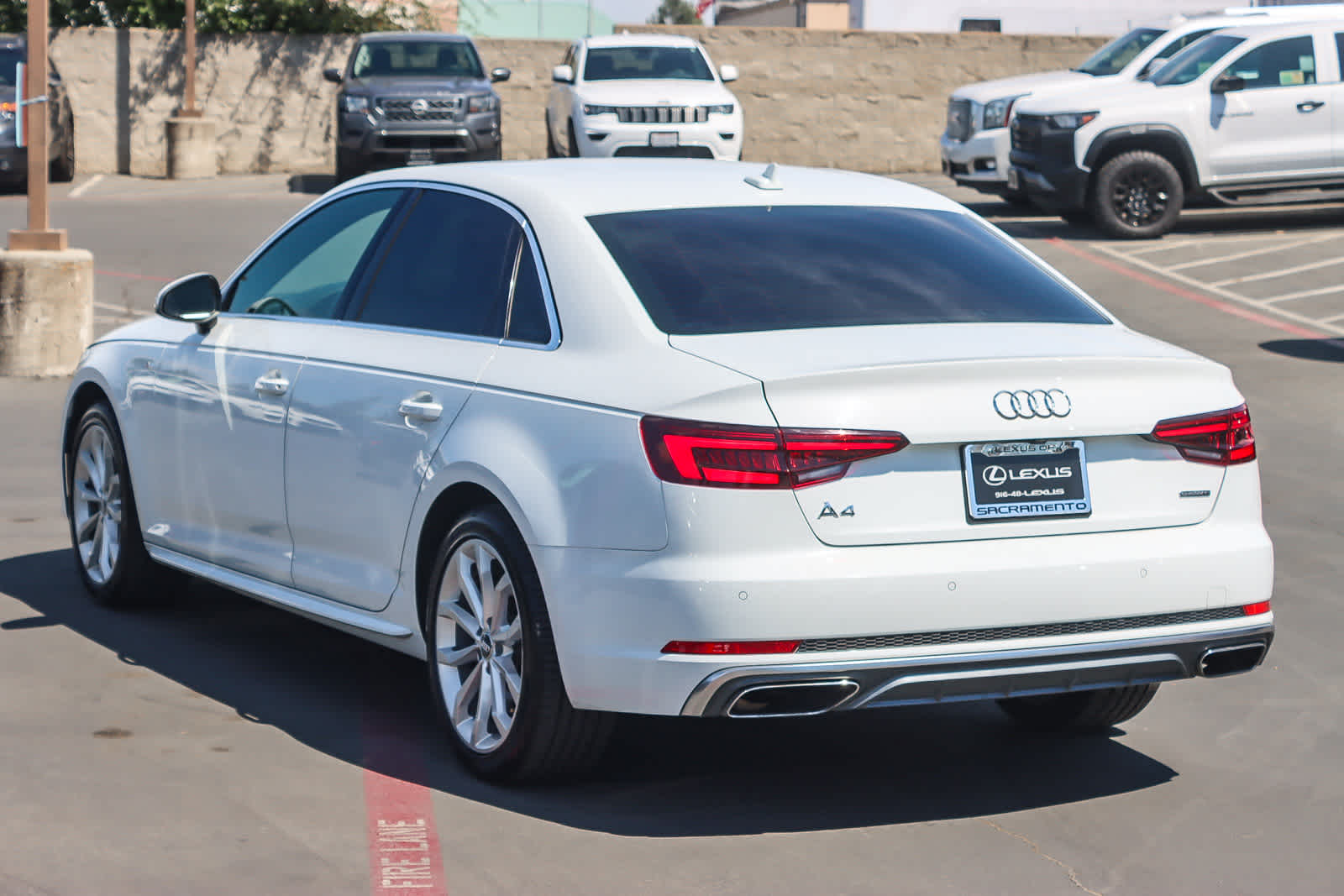 Thumbnail: 2019 Audi A4 - 2