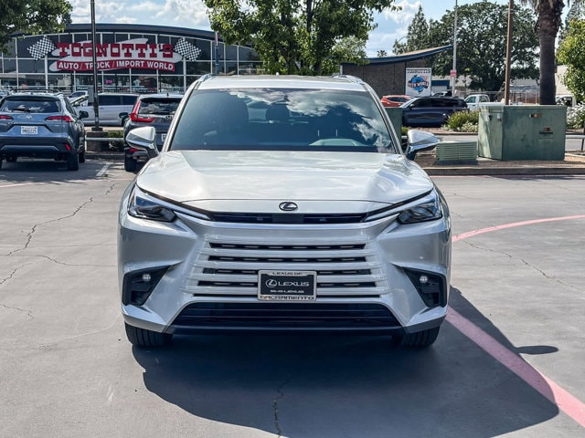 Thumbnail: 2026 Lexus TX - 6