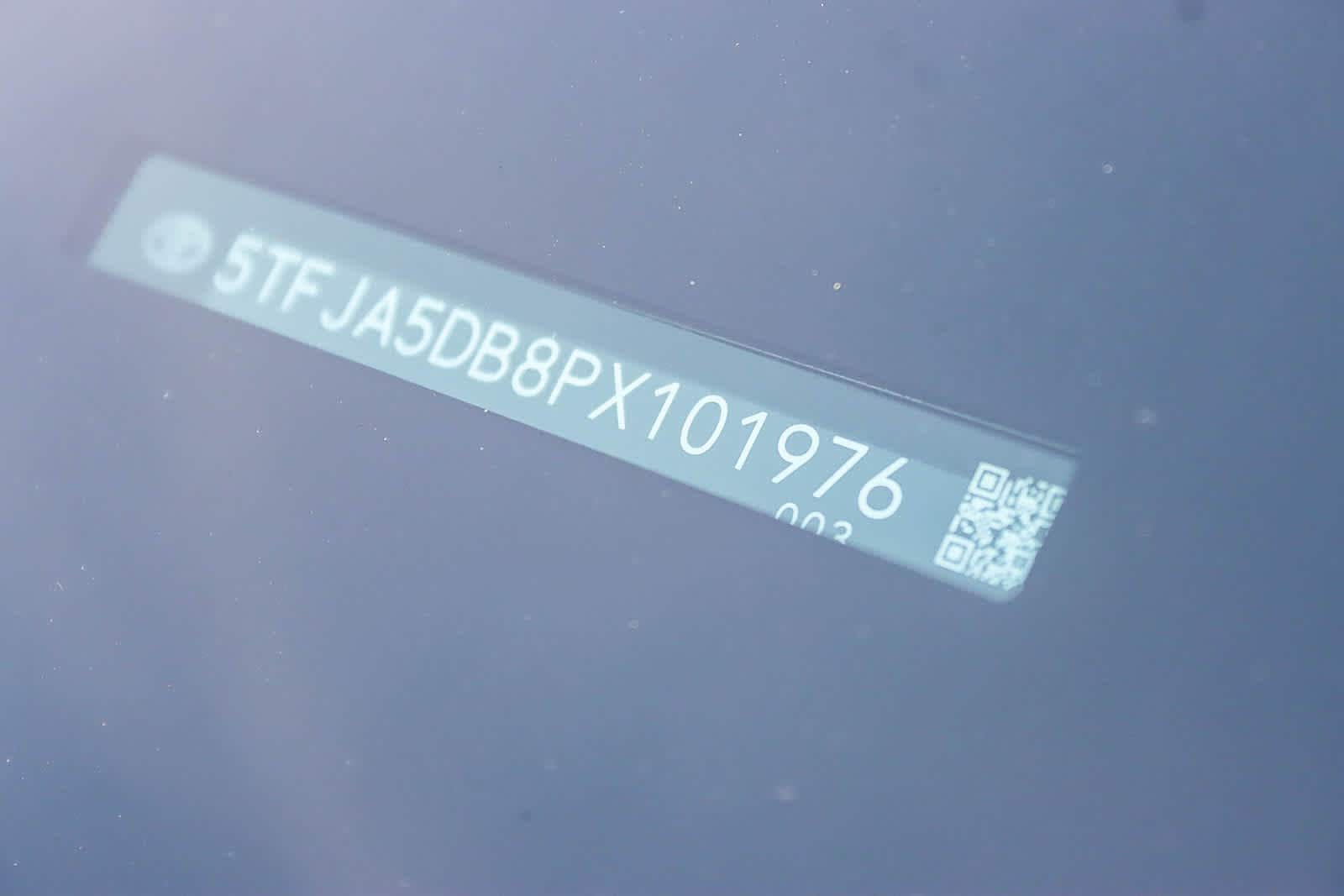 Thumbnail: 2023 Toyota Tundra - 27