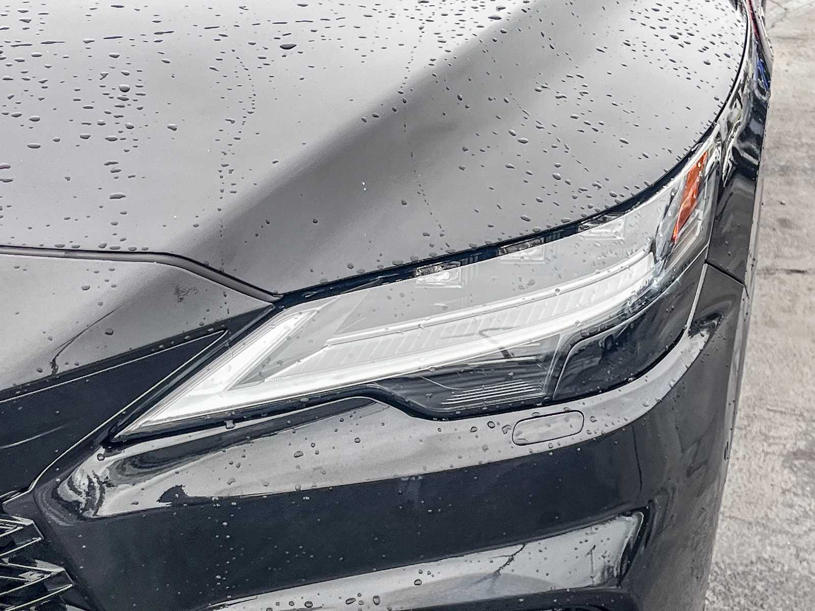 Thumbnail: 2023 Lexus RX - 7