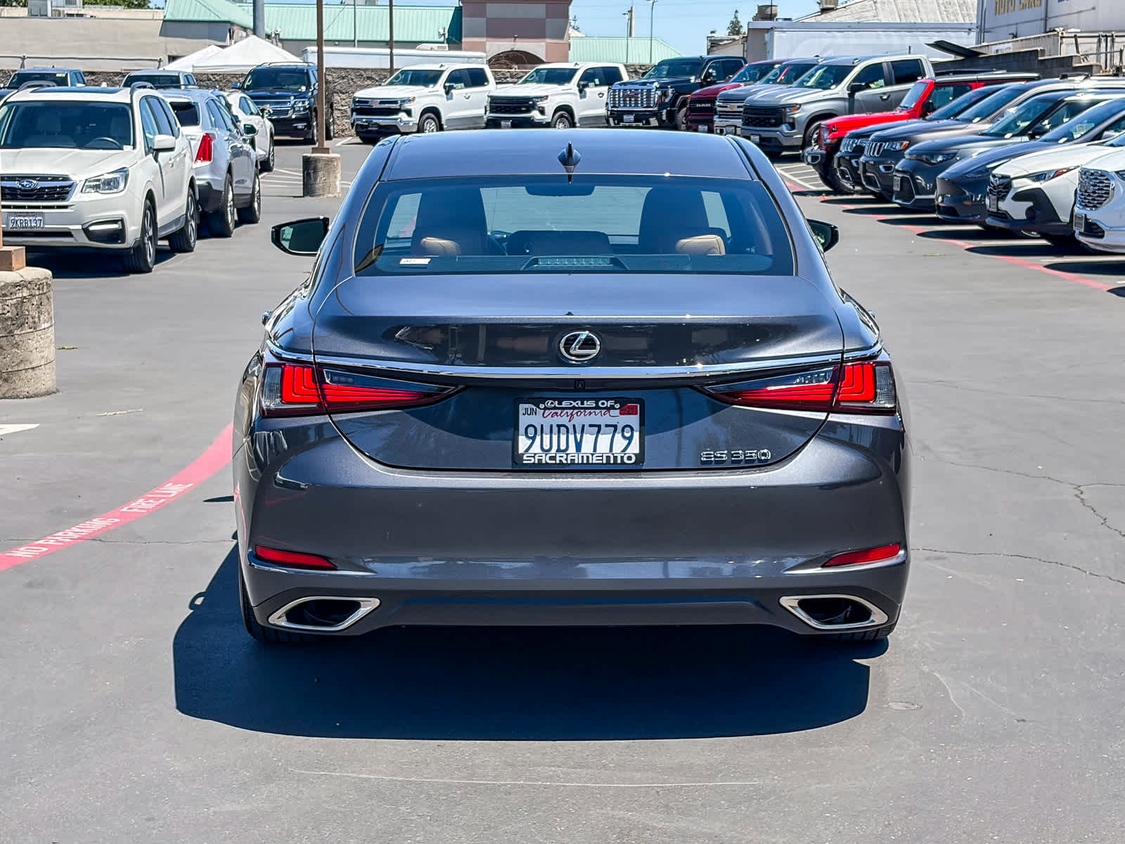 Thumbnail: 2025 Lexus ES - 3
