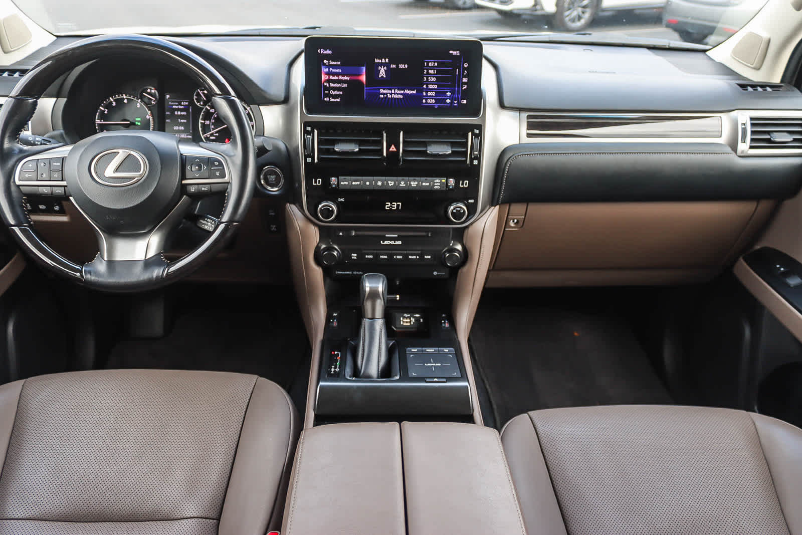 Thumbnail: 2022 Lexus GX - 11