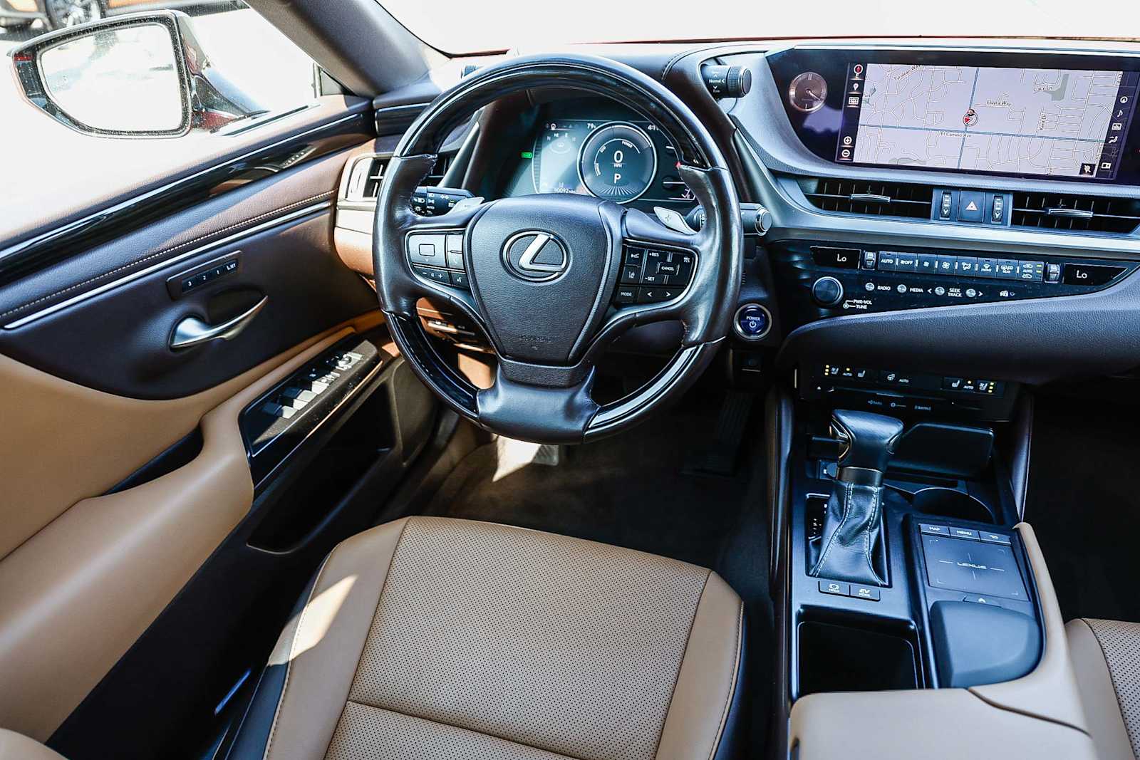 Thumbnail: 2019 Lexus ES - 20
