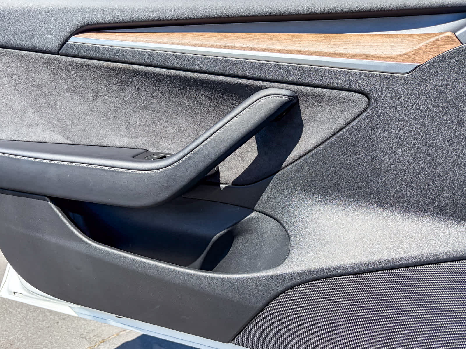 Thumbnail: 2022 Tesla Model 3 - 19