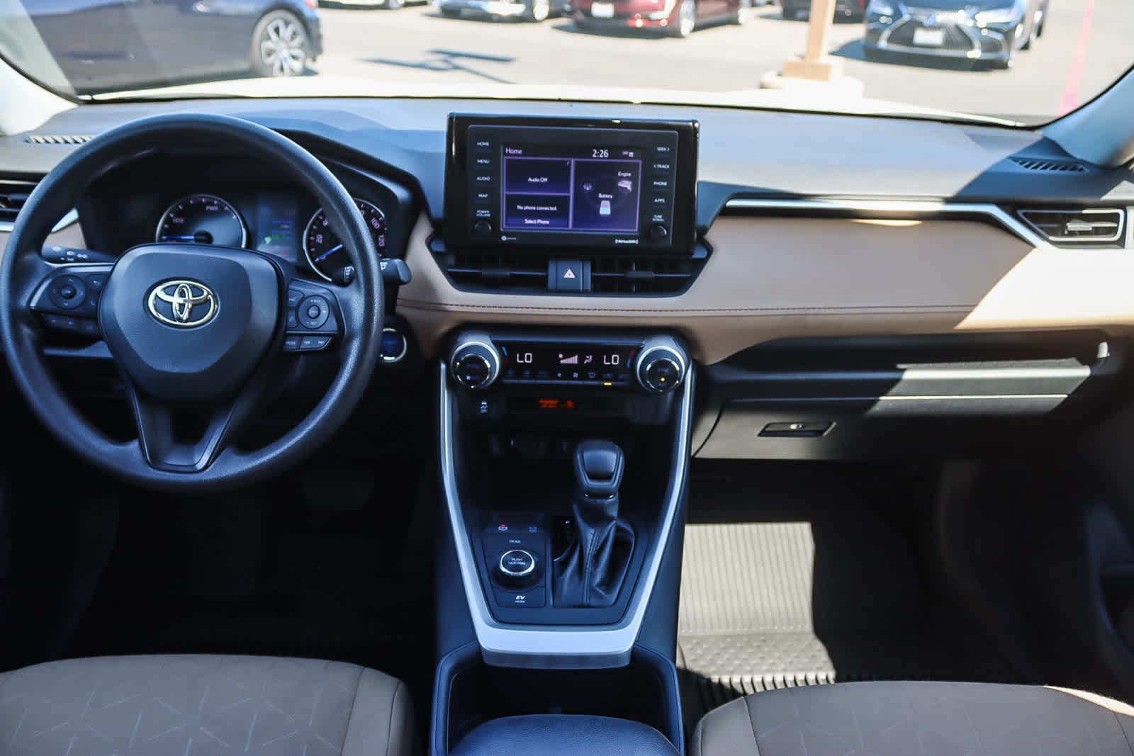 Thumbnail: 2022 Toyota RAV4 - 11