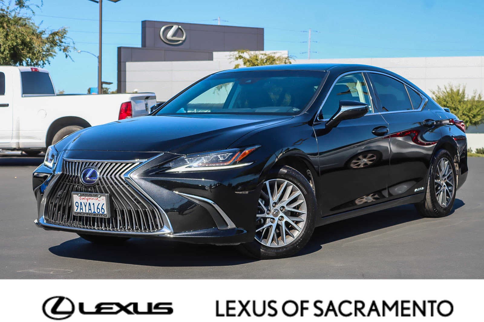 Thumbnail: 2021 Lexus ES - 1