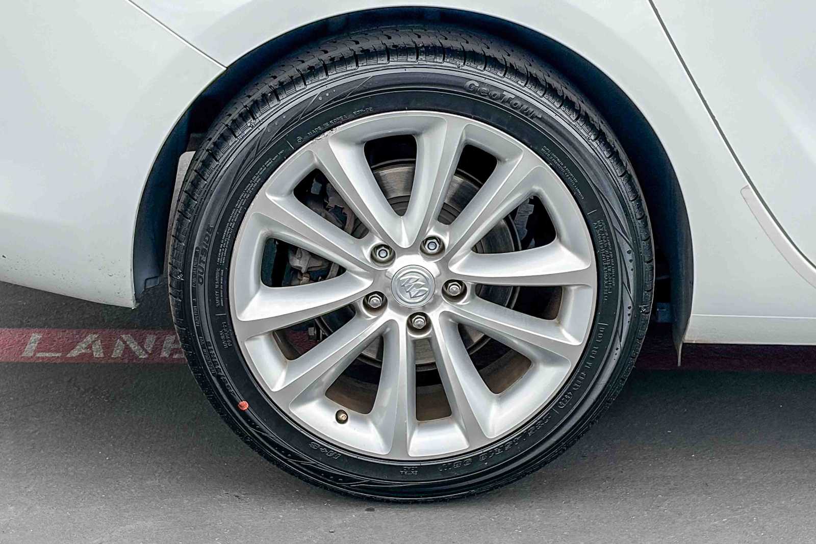 Thumbnail: 2015 Buick Verano - 10