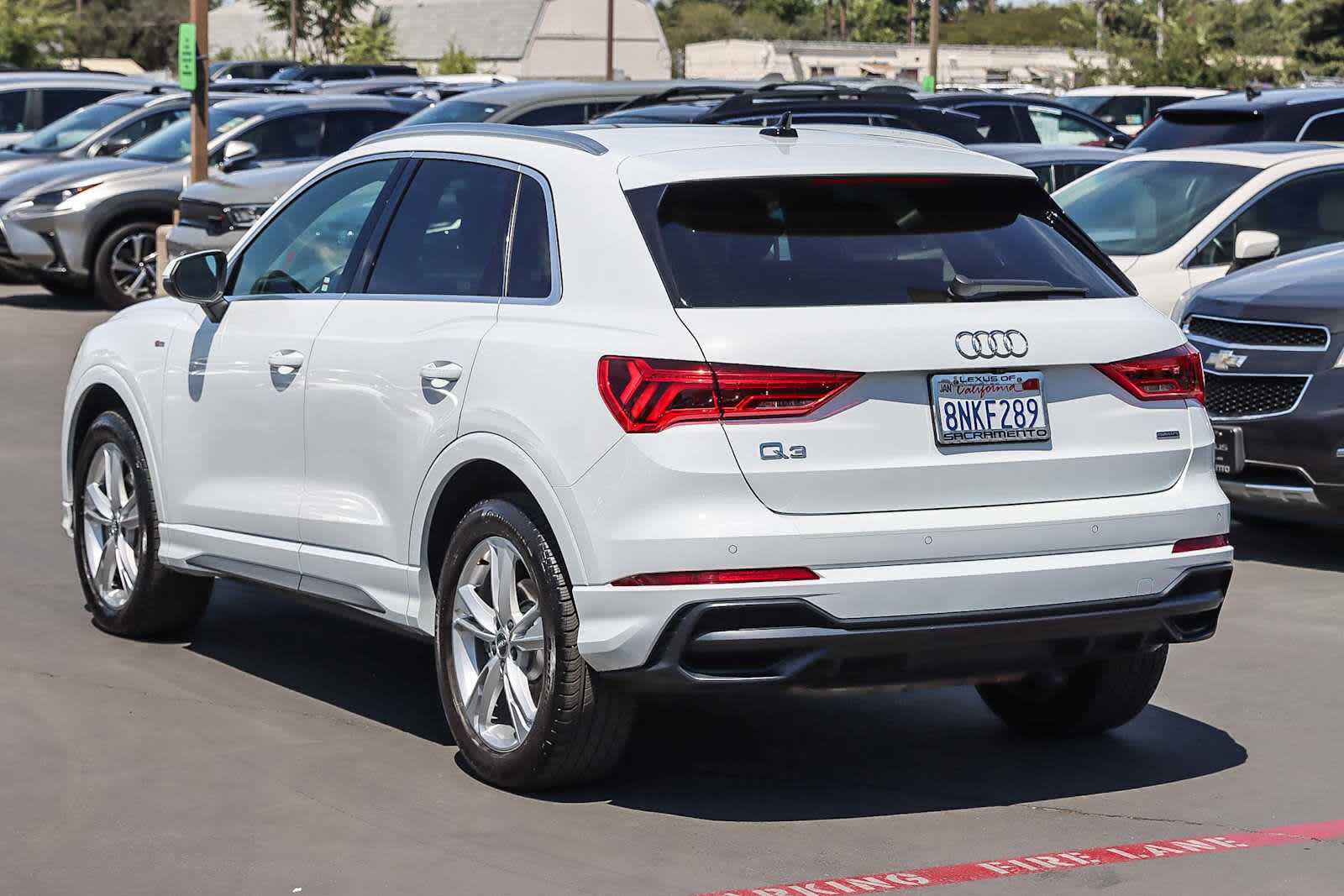 Thumbnail: 2020 Audi Q3 - 4