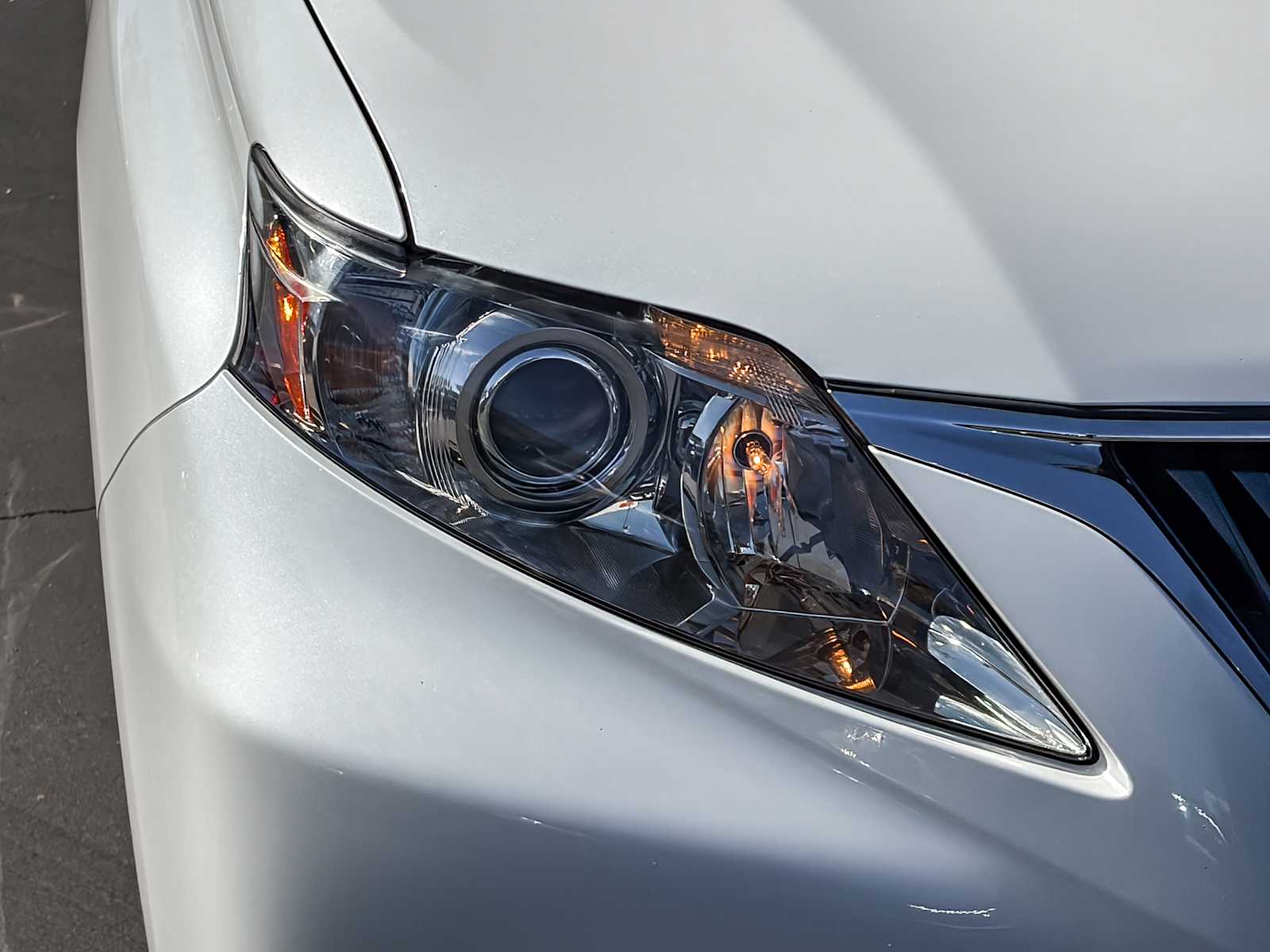 Thumbnail: 2010 Lexus RX - 7