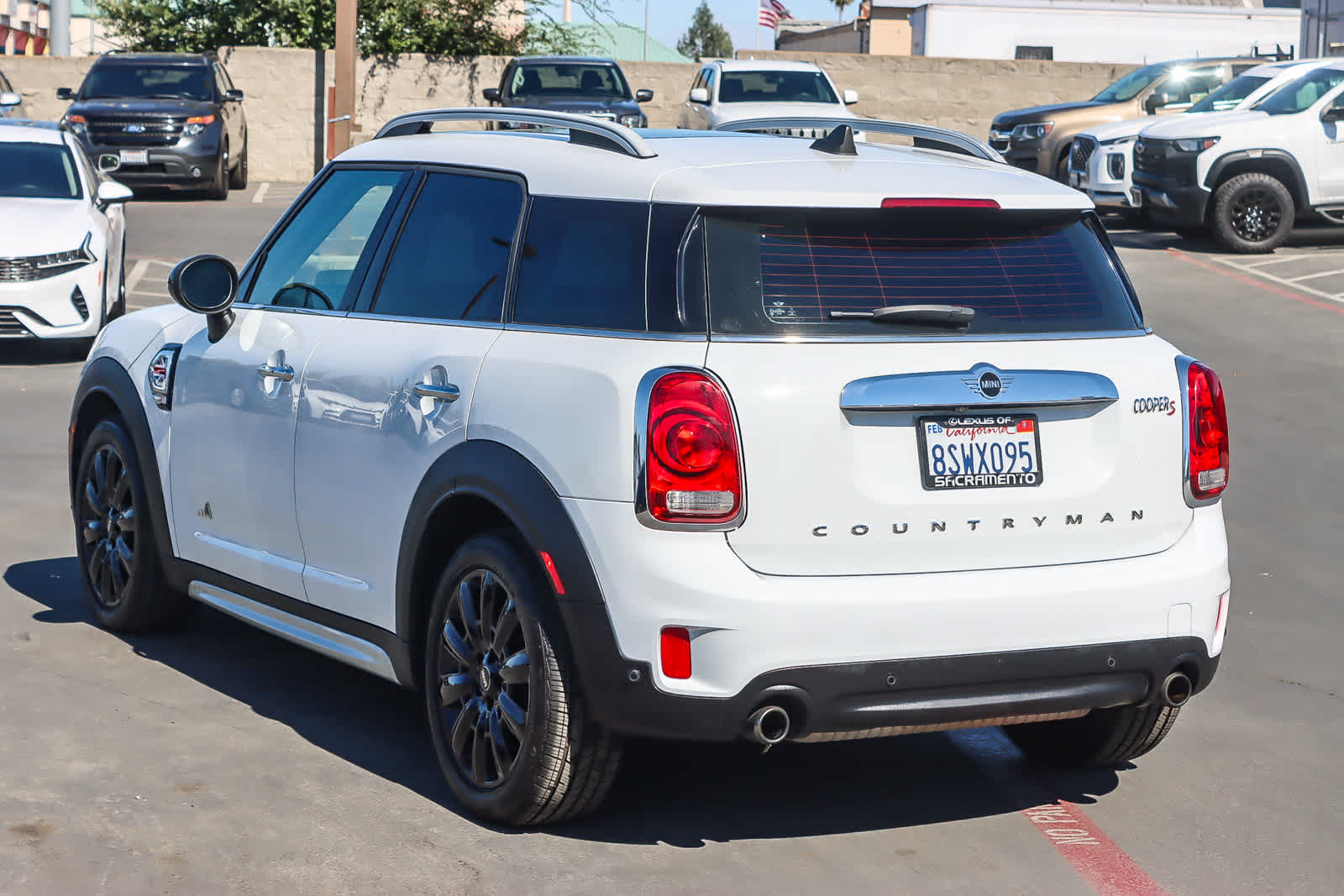 Thumbnail: 2019 MINI Cooper Countryman - 2