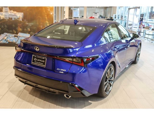 Thumbnail: 2025 Lexus IS - 4