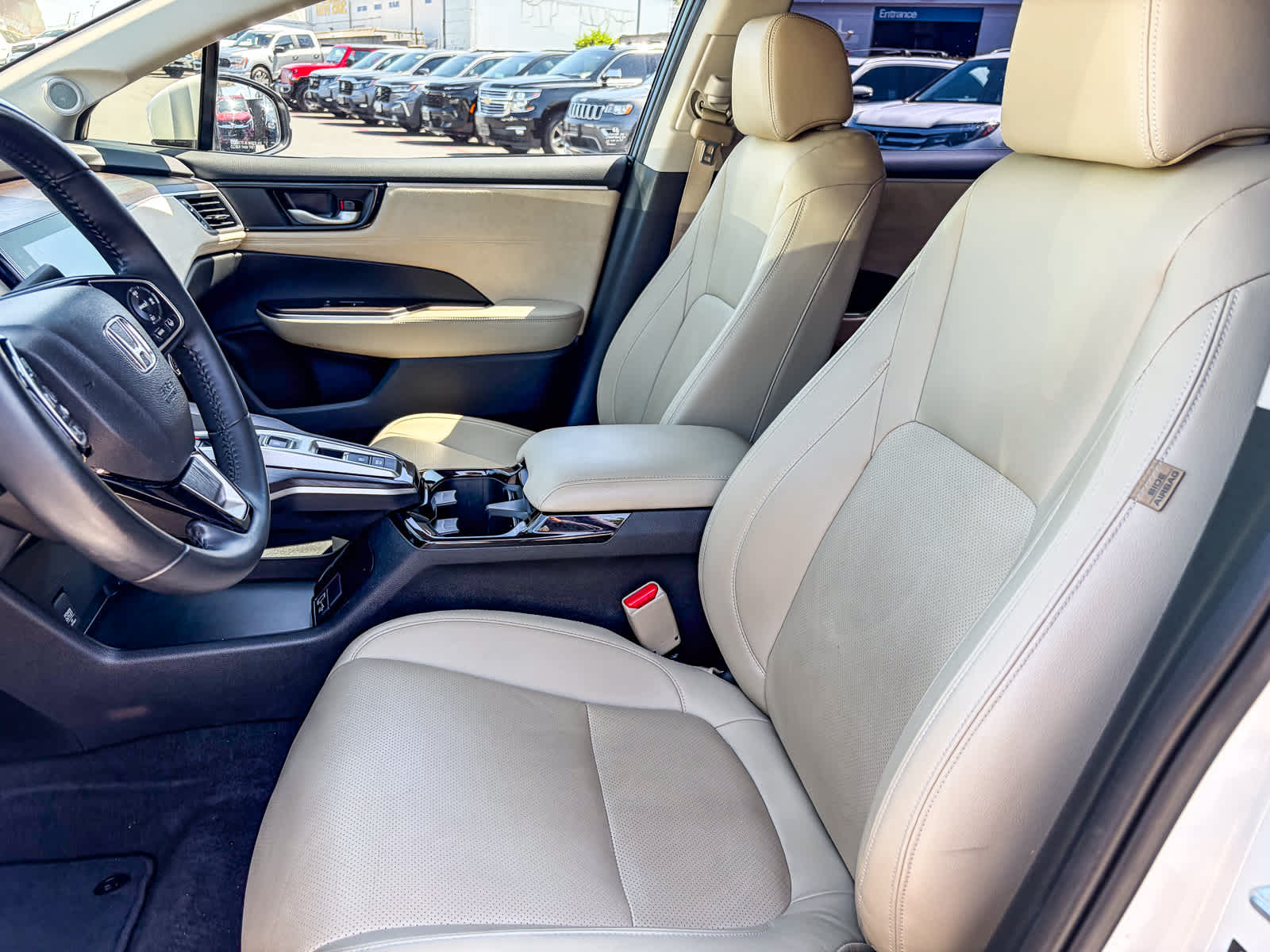 Thumbnail: 2018 Honda Clarity - 16