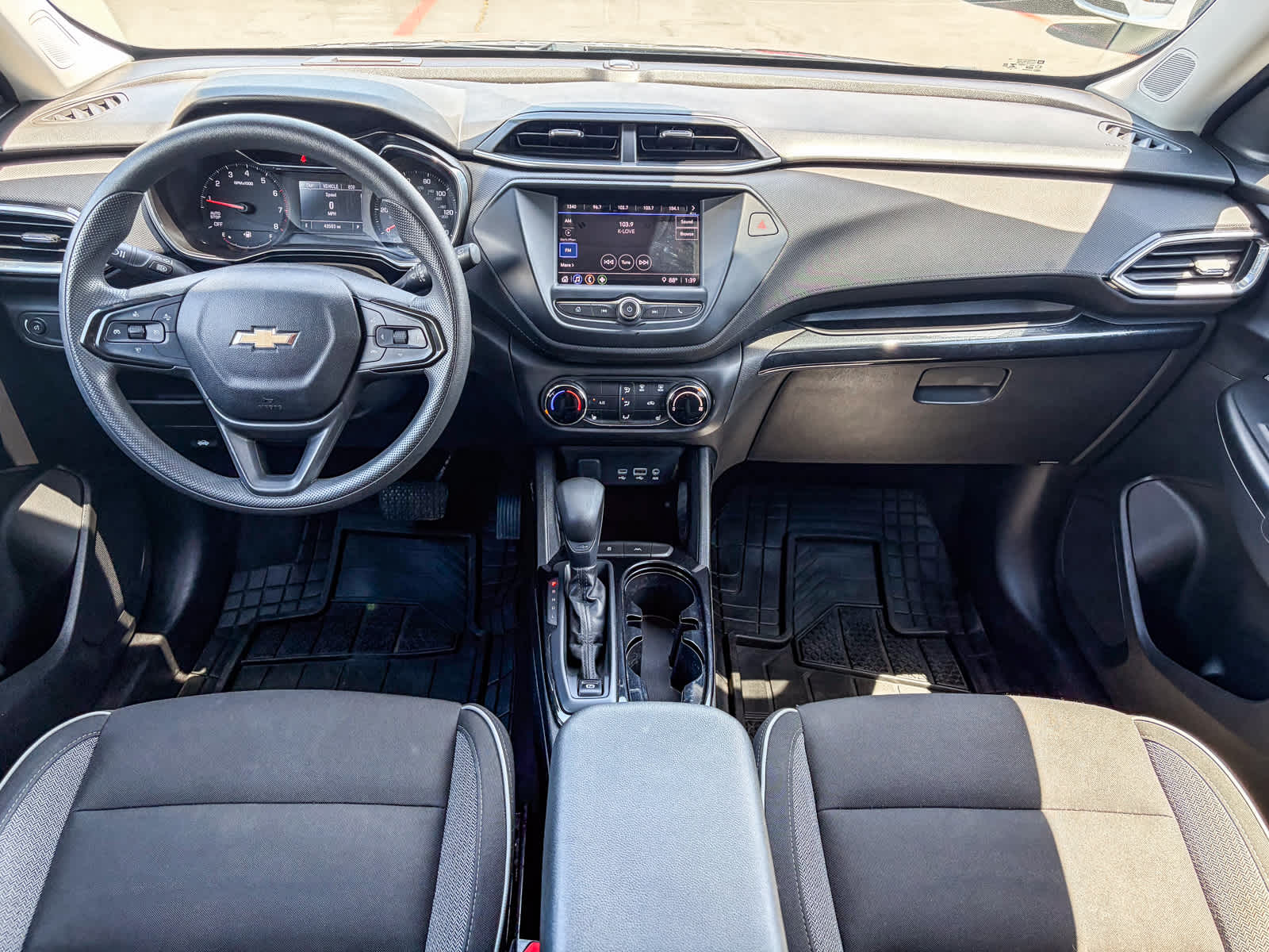 Thumbnail: 2021 Chevrolet TrailBlazer - 10