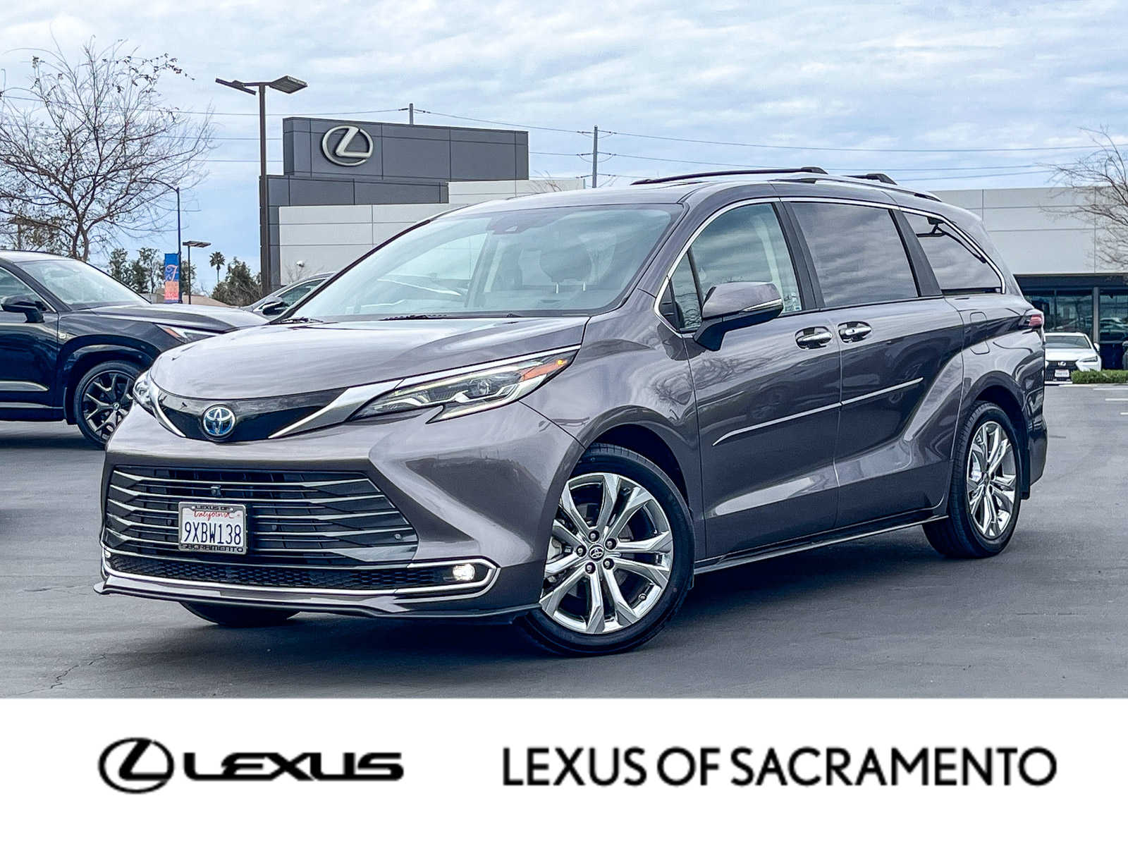 Thumbnail: 2024 Toyota Sienna - 1