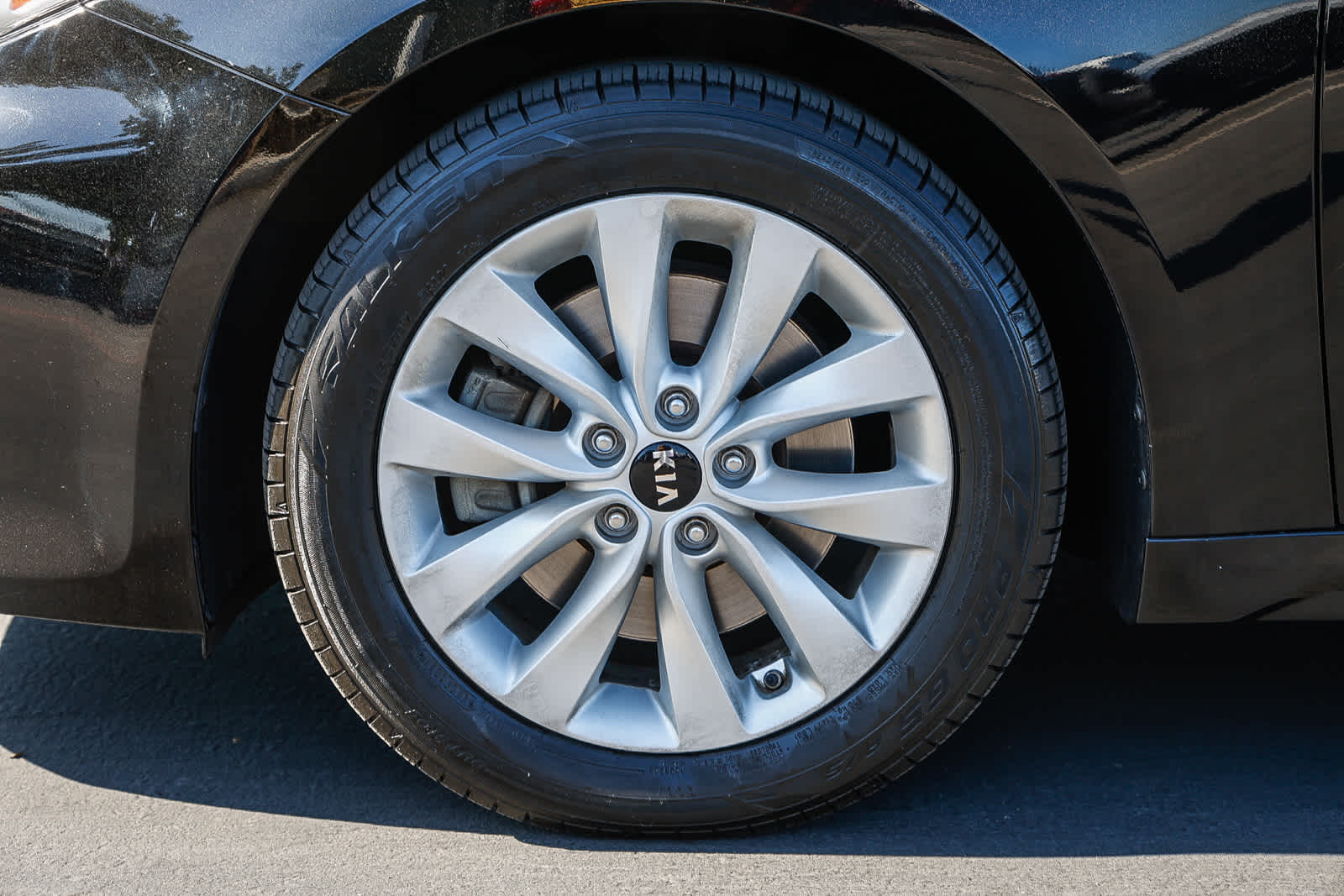 Thumbnail: 2018 Kia Optima - 18