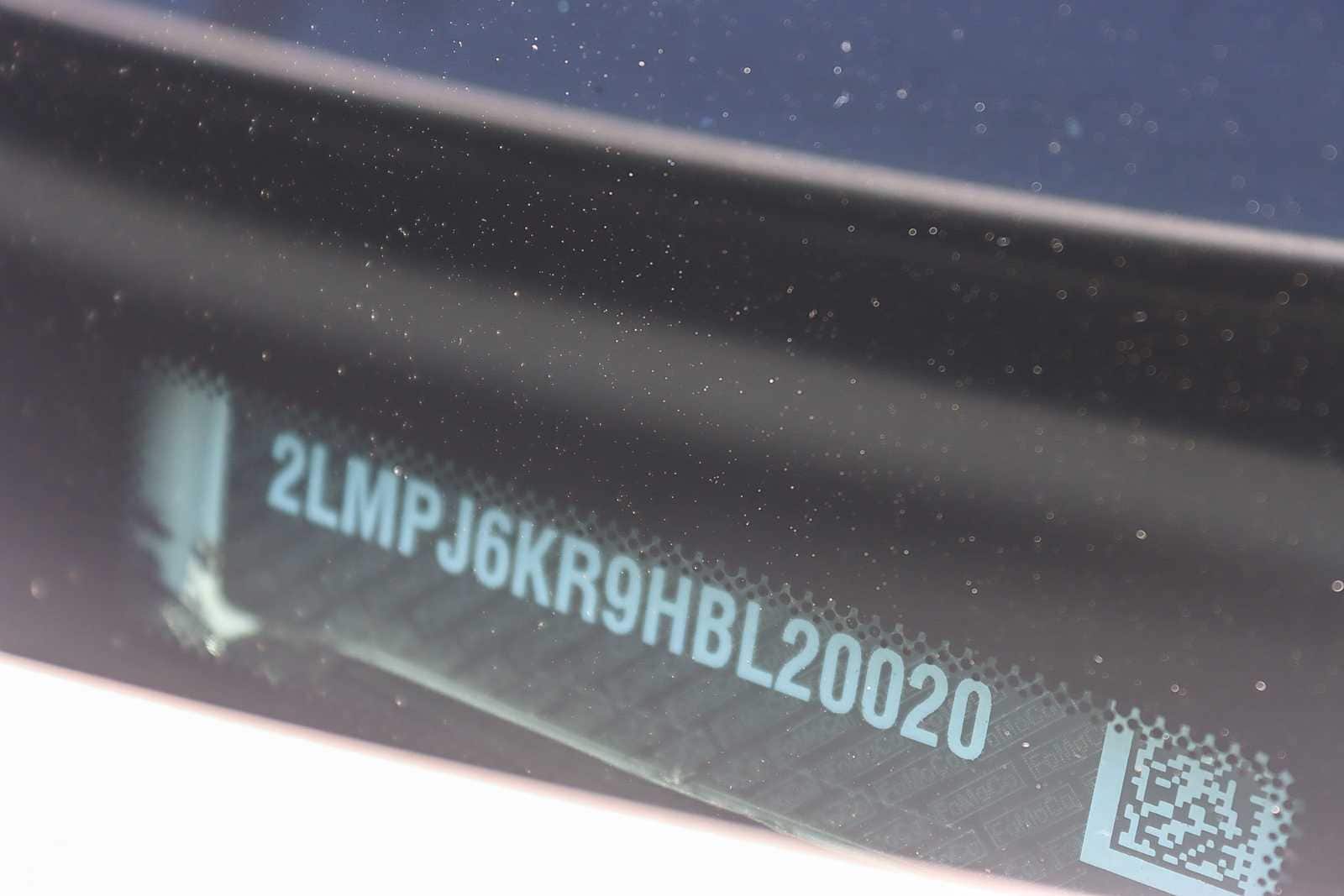 Thumbnail: 2017 Lincoln MKX - 26