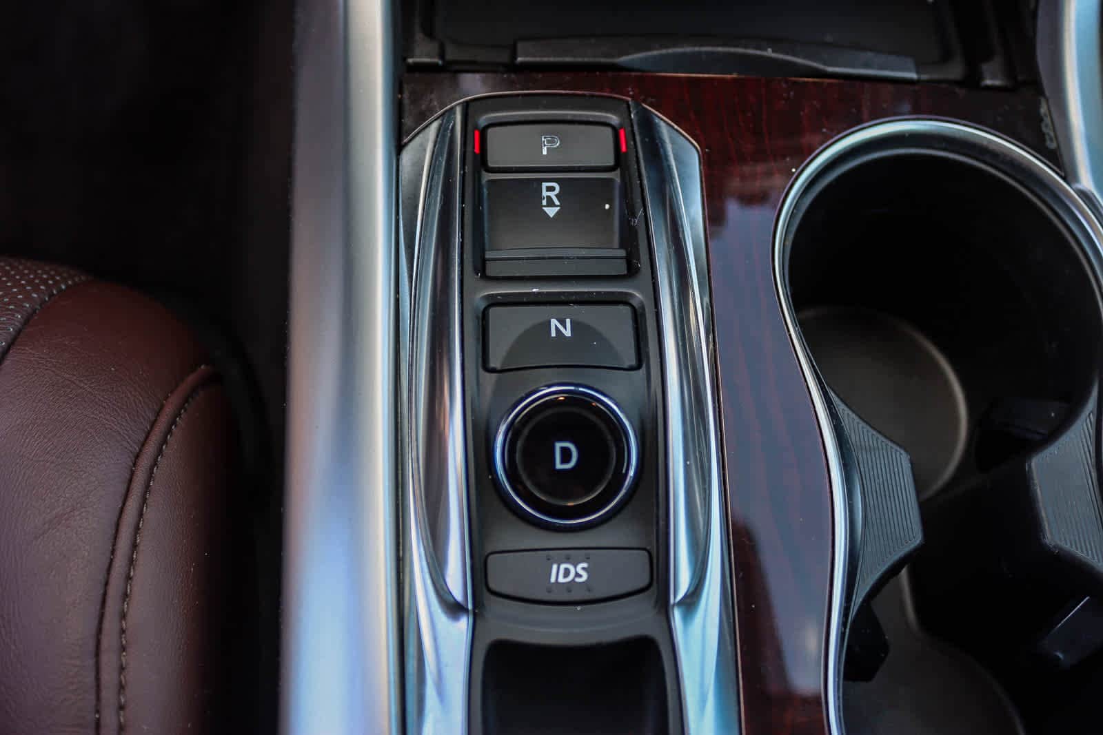Thumbnail: 2015 Acura TLX - 19