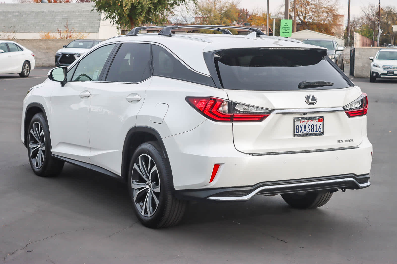 2021 Lexus RX 350L Premium photo 3