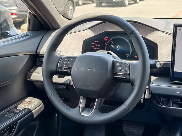 Thumbnail: 2026 Lexus ES - 16