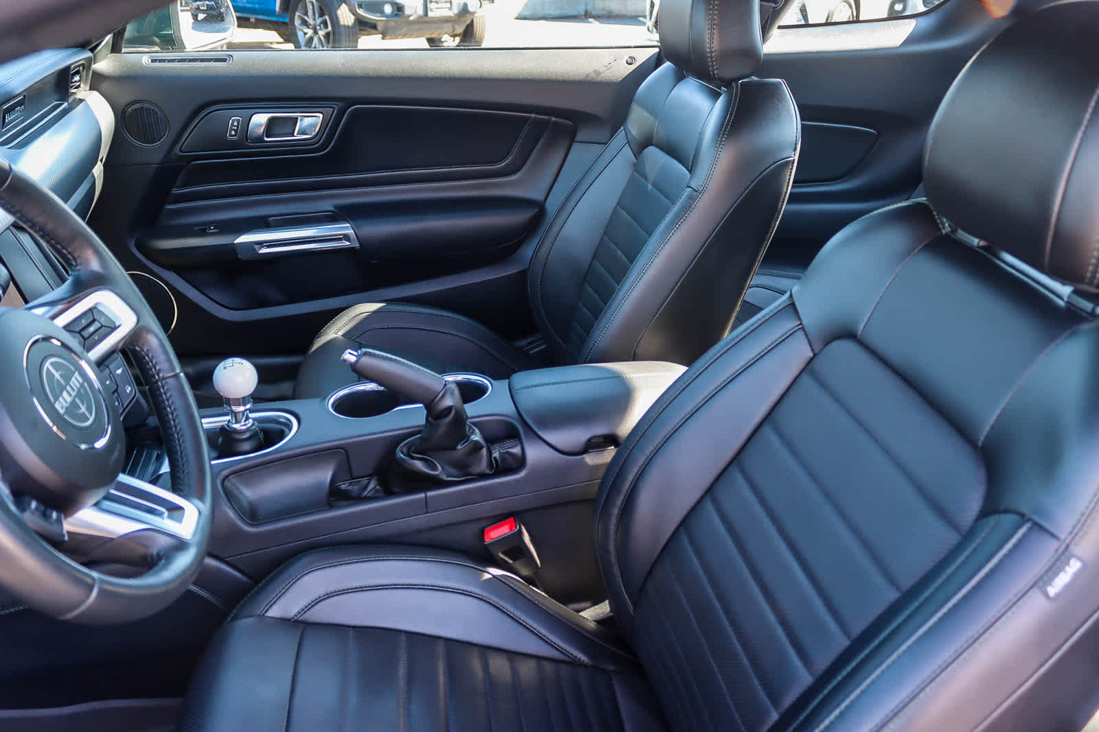 Thumbnail: 2019 Ford Mustang - 16