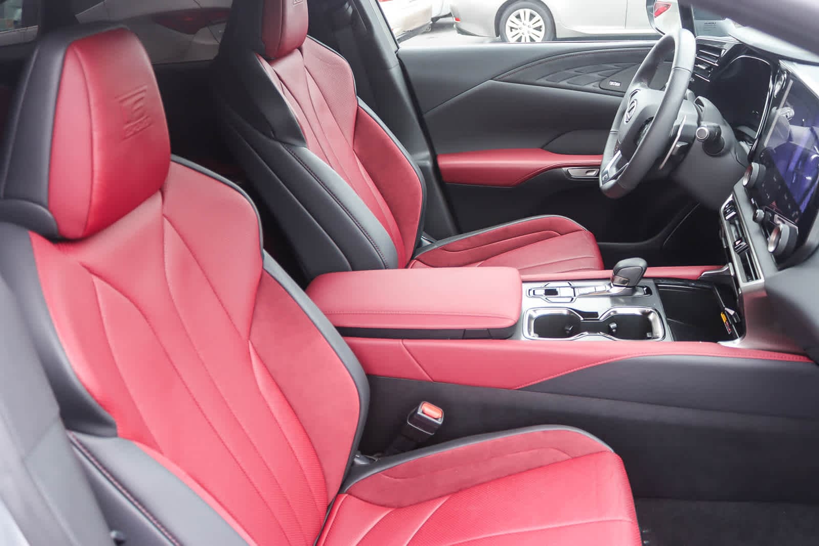 Thumbnail: 2025 Lexus RX - 15