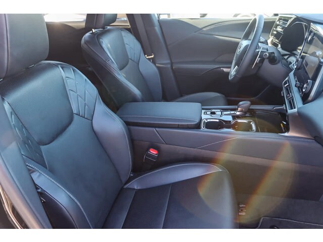 Thumbnail: 2025 Lexus RX - 17