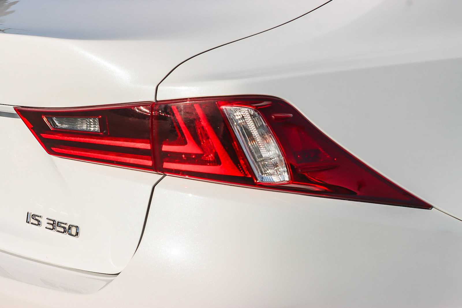 Thumbnail: 2015 Lexus IS - 8