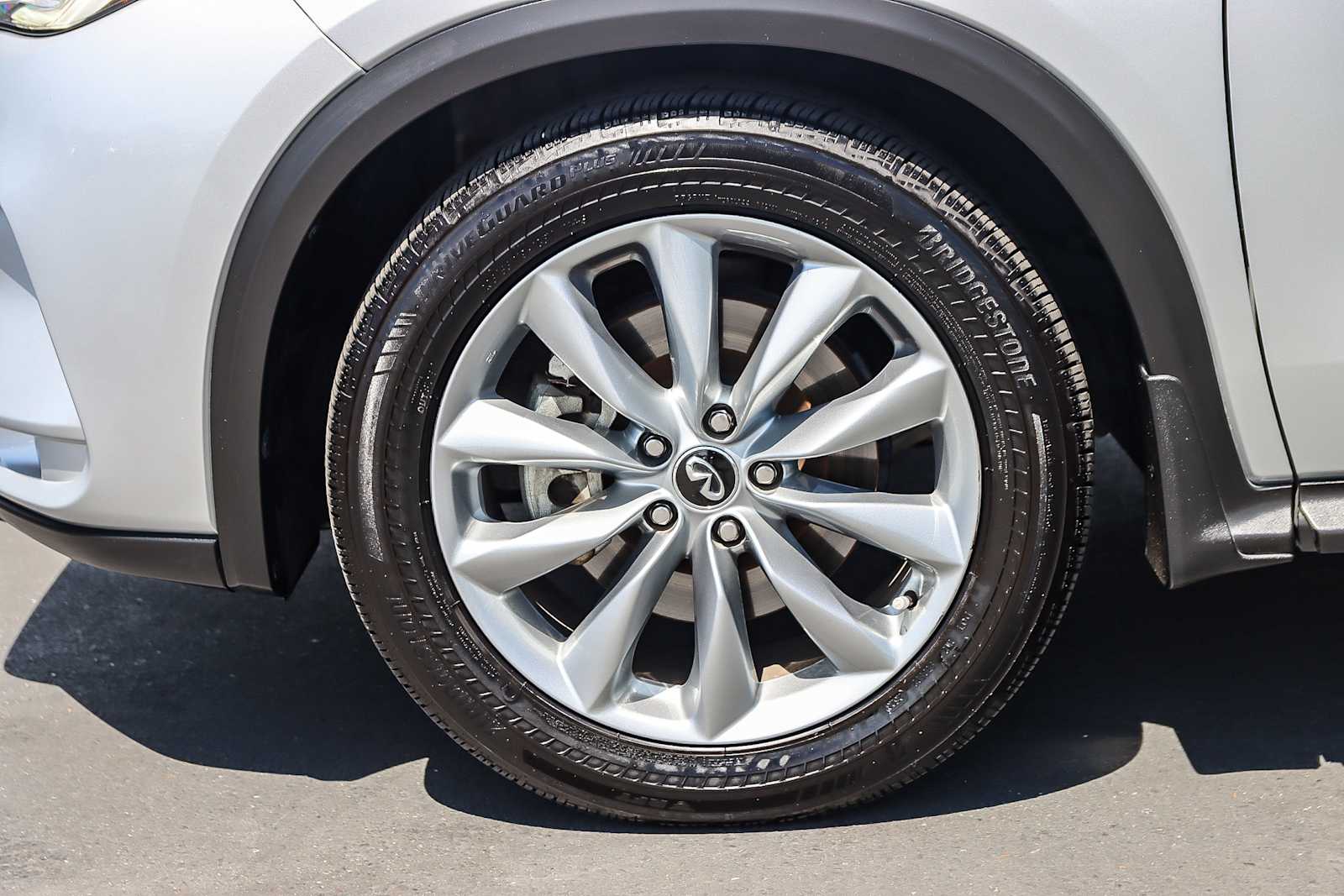 Thumbnail: 2019 INFINITI QX50 - 10