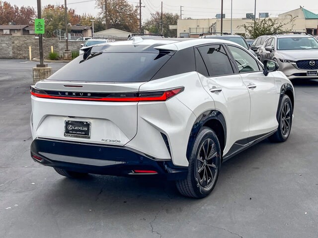 2026 Lexus RZ Premium photo 4