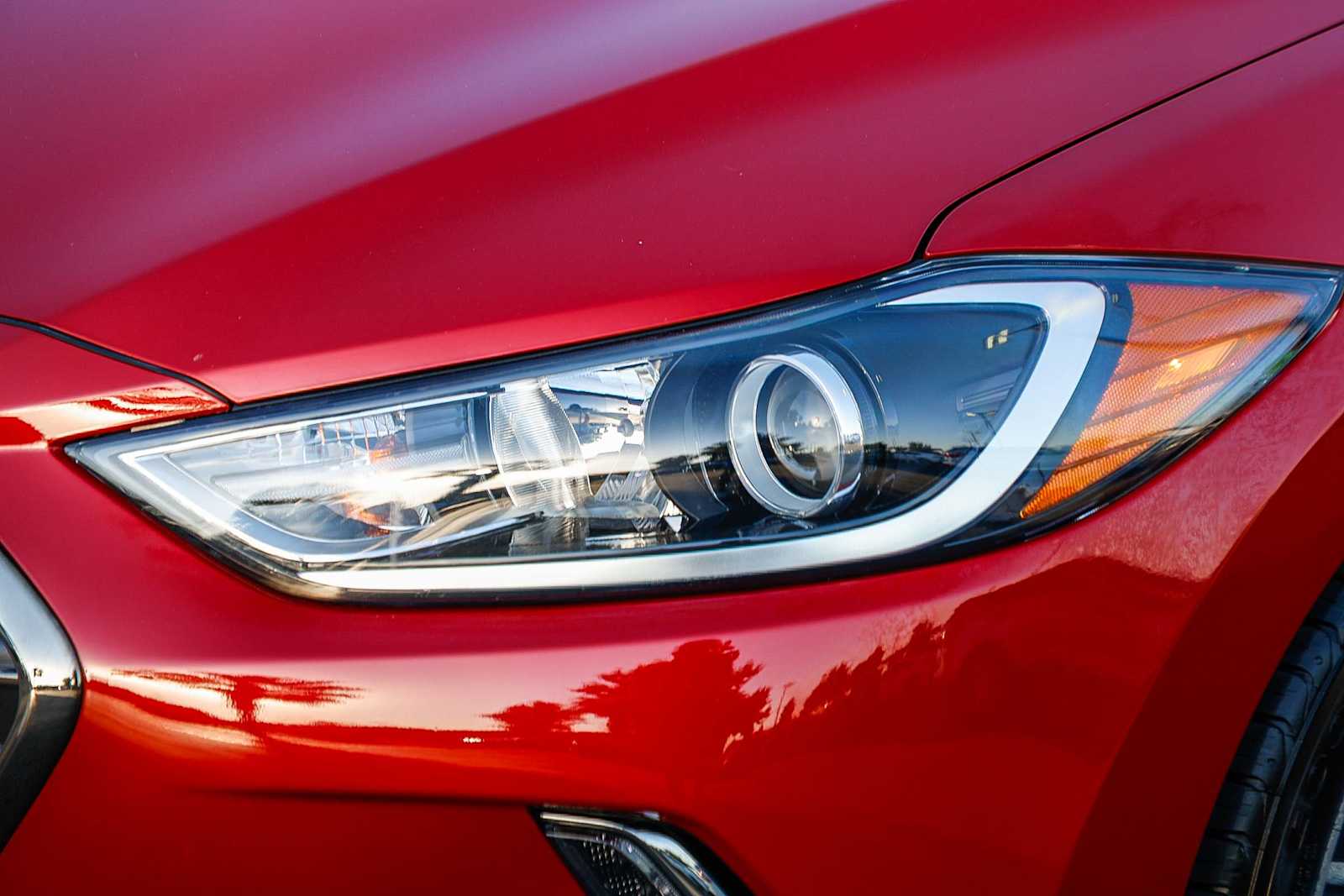 Thumbnail: 2017 Hyundai Elantra - 7