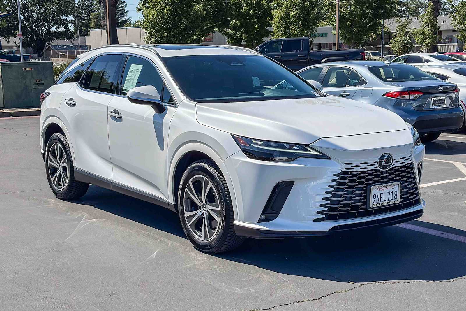 2024 LEXUS RX 350 Premium photo 4