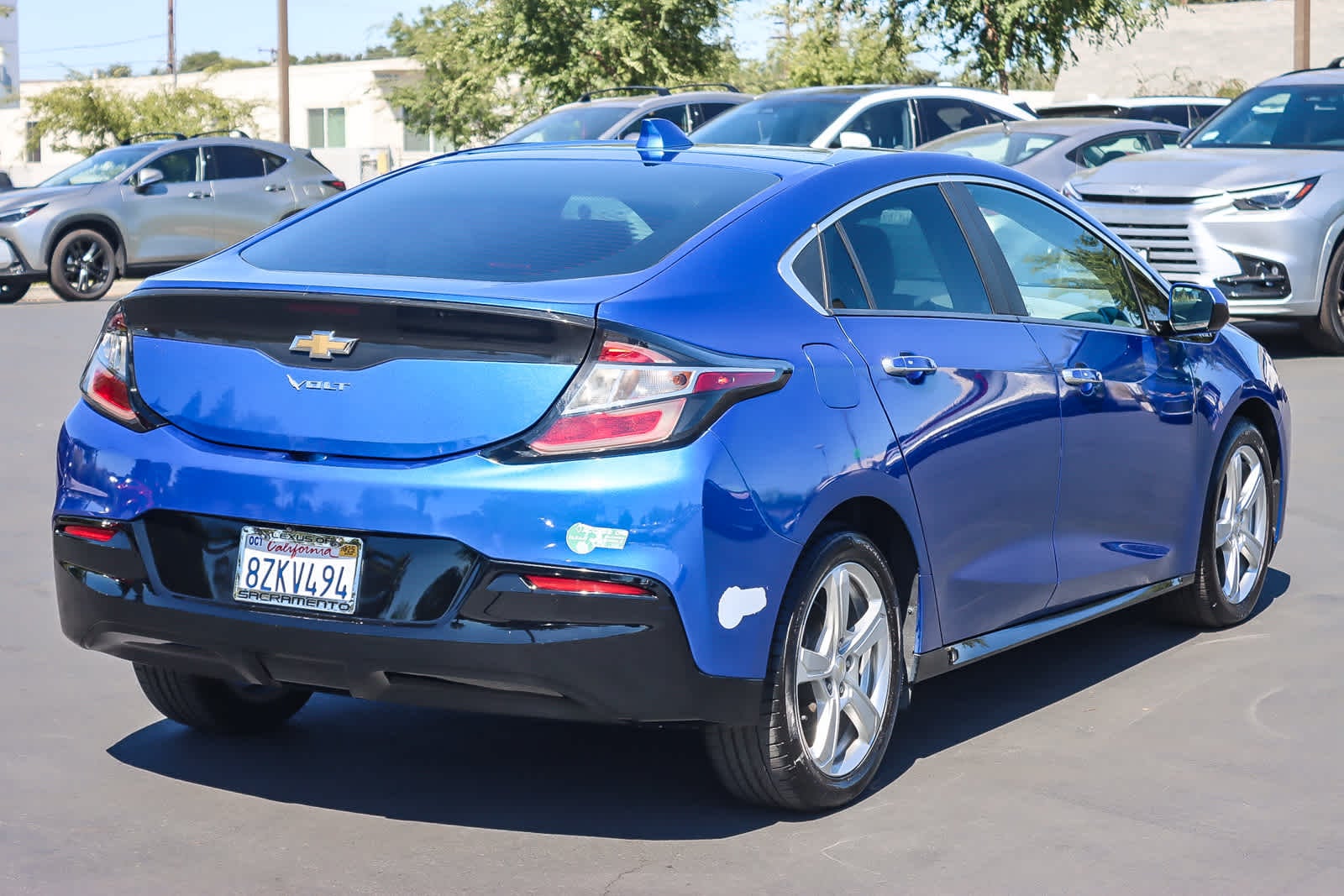 Thumbnail: 2016 Chevrolet Volt - 4