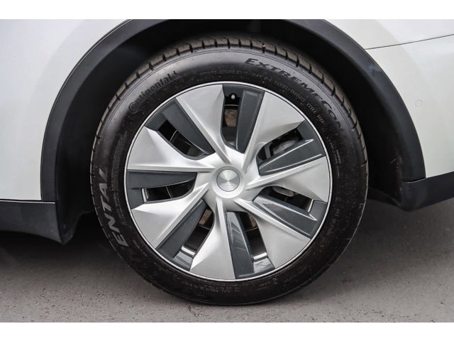 2021 Tesla Model Y Standard Range 10