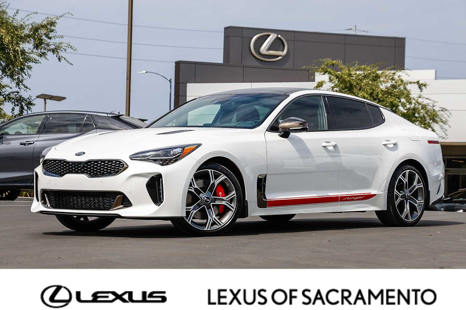 Thumbnail: 2020 Kia Stinger - 1