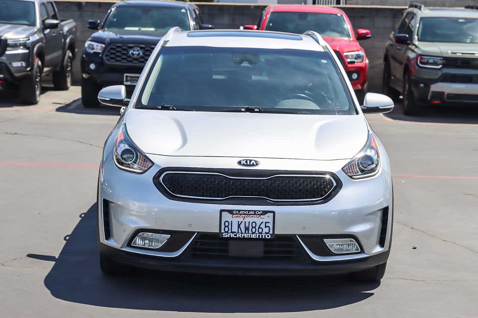 Thumbnail: 2019 Kia Niro - 10