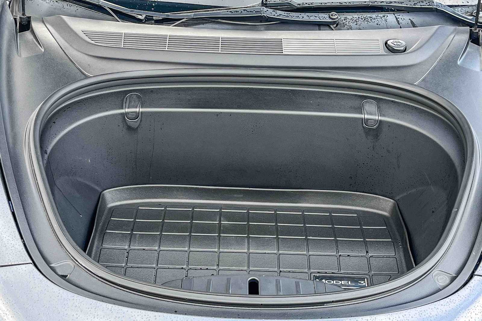 Thumbnail: 2018 Tesla Model 3 - 25