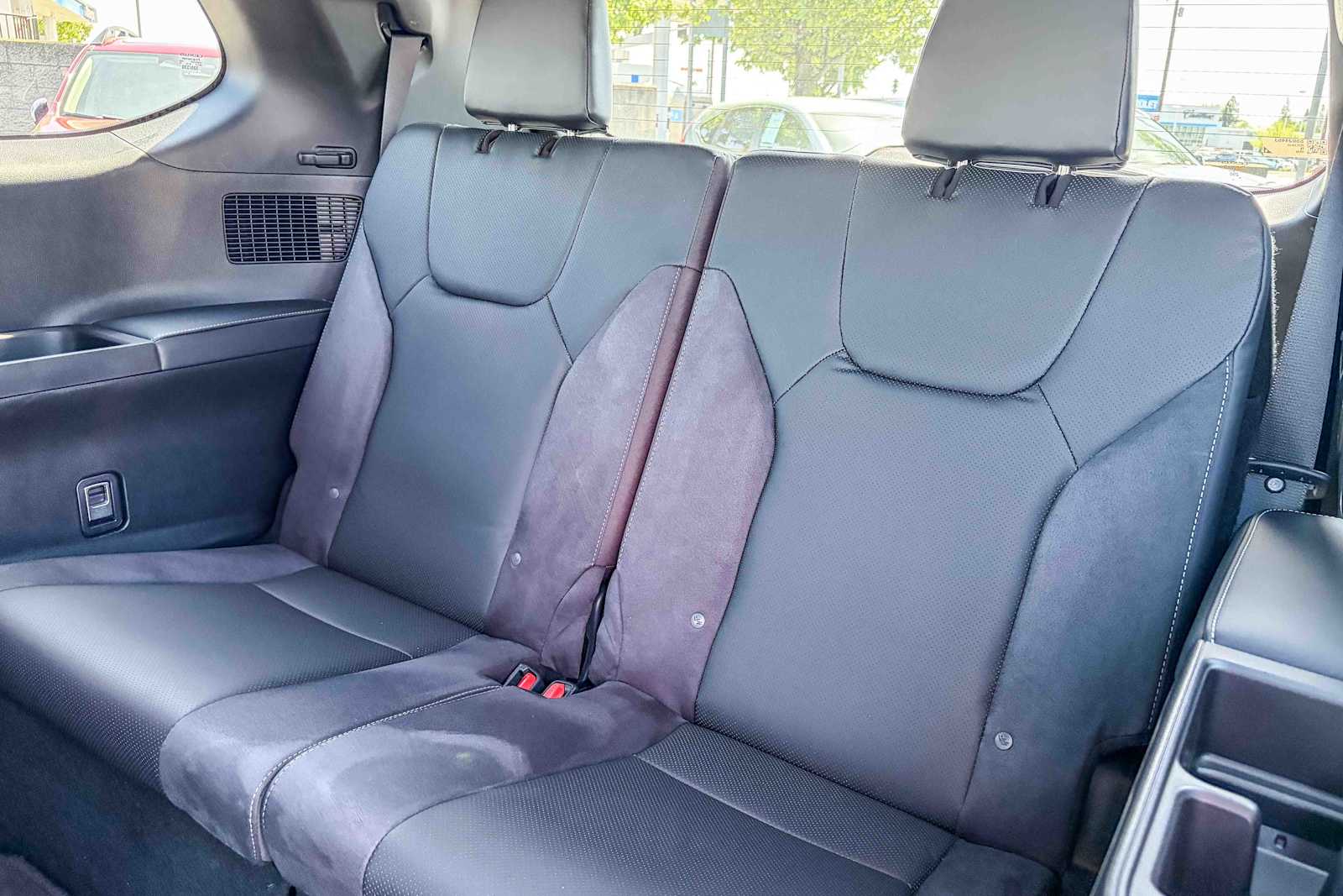 Thumbnail: 2025 Lexus TX - 18