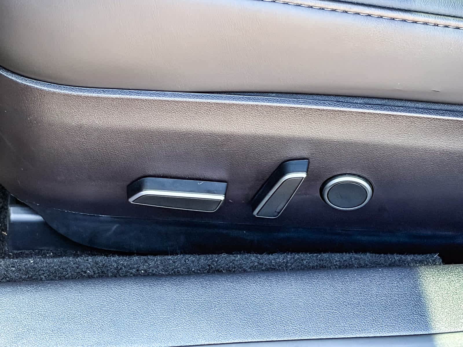 Thumbnail: 2023 Tesla Model 3 - 20