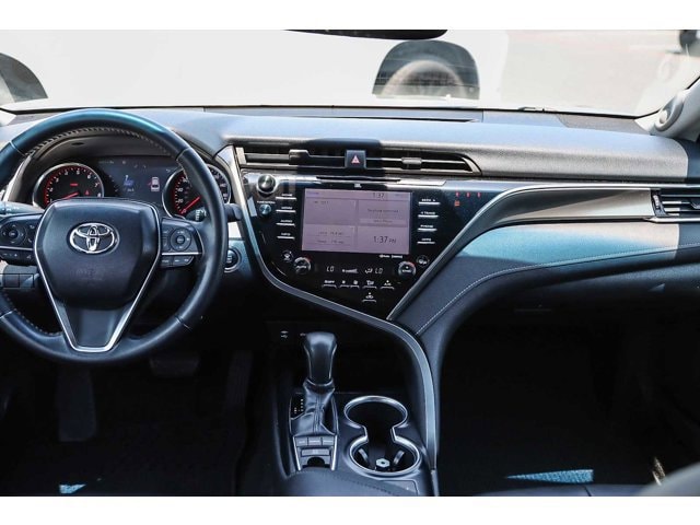 2018 Toyota Camry XSE 11