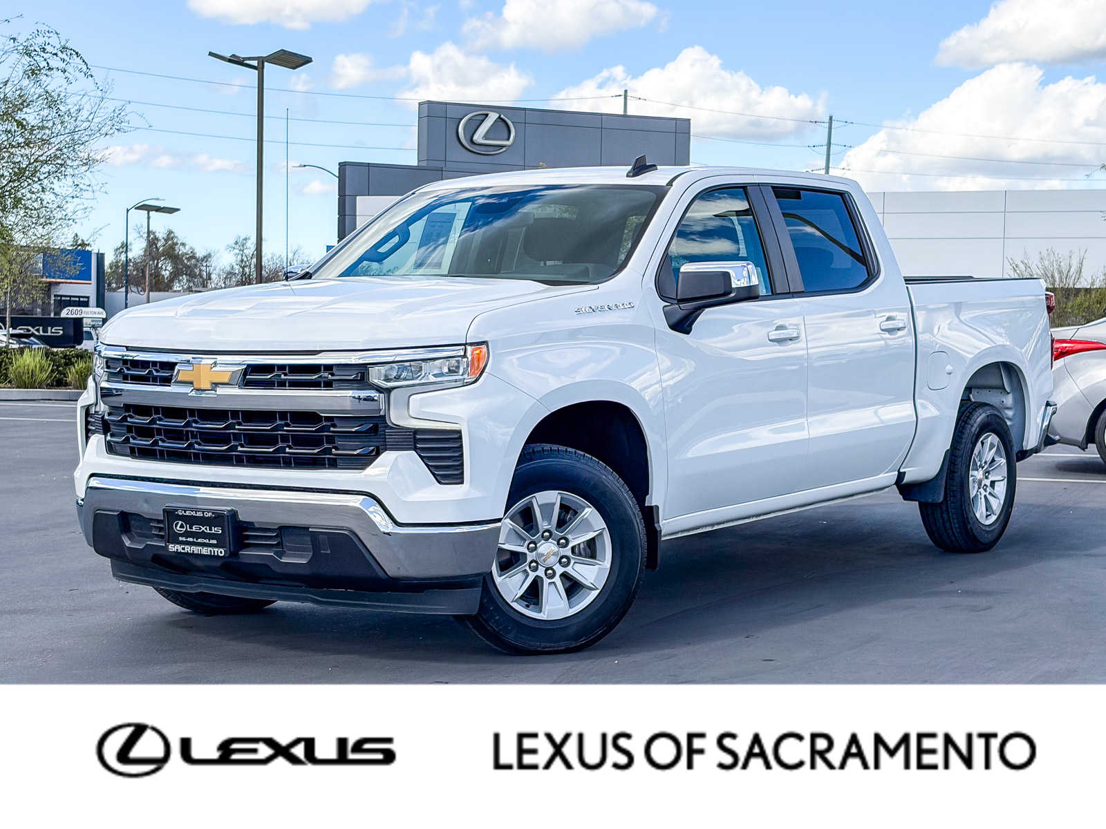 2025 Chevrolet Silverado 1500 LT w/1LT photo 1