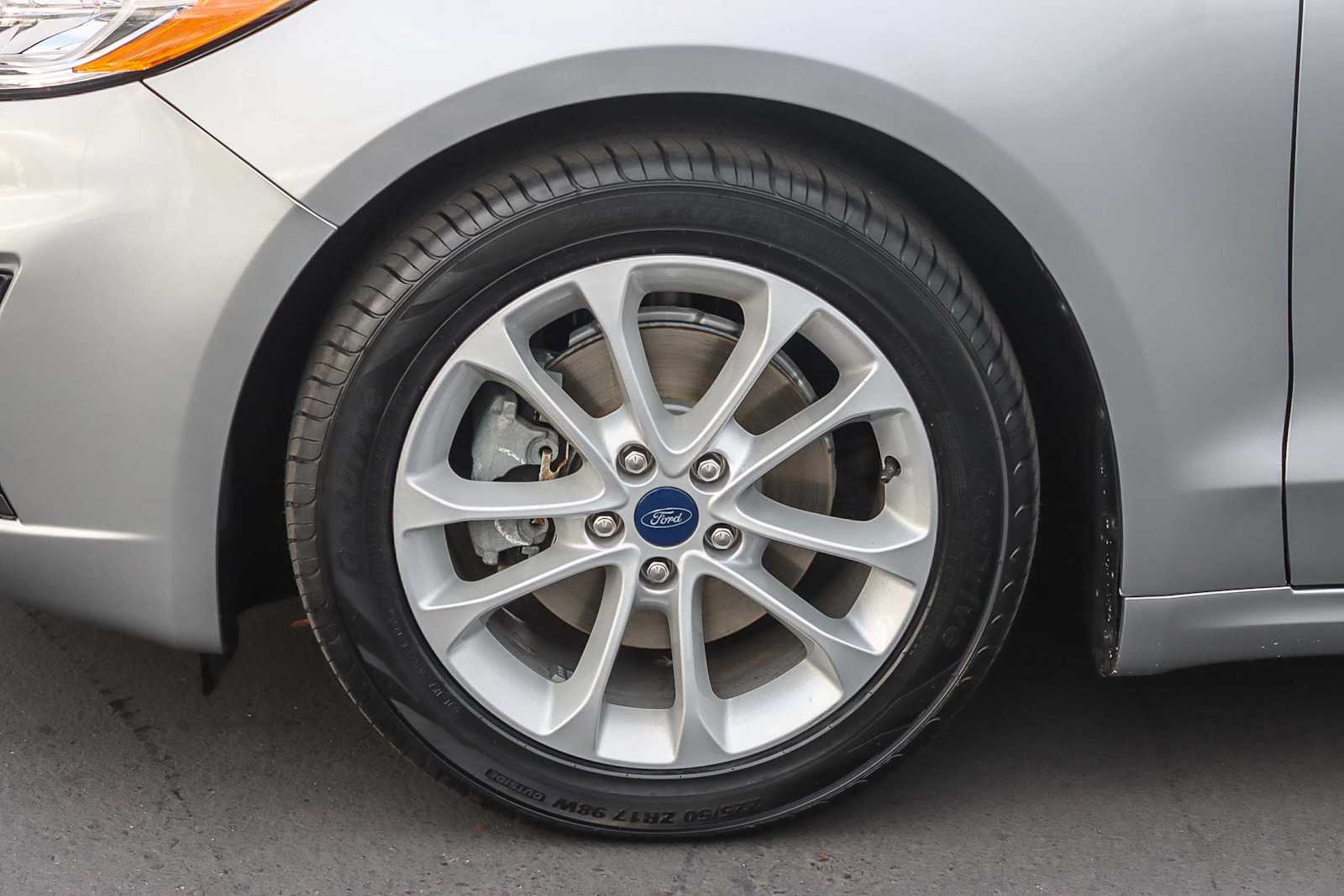 Thumbnail: 2020 Ford Fusion - 9